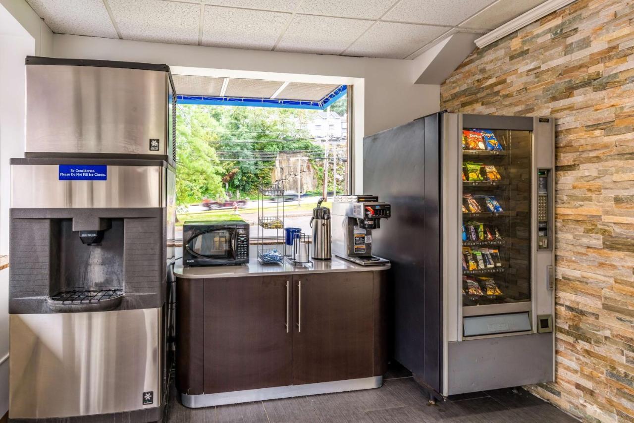 Motel 6-Elmsford, Ny - White Plains Buitenkant foto